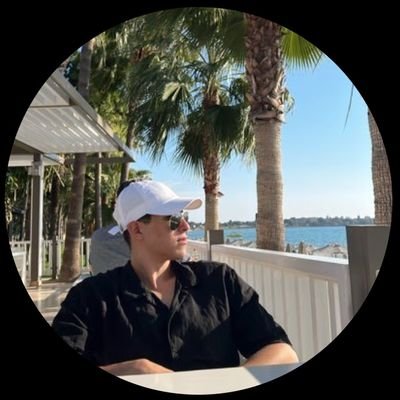 Options trader📈| Founder of
@TheOptionCartel
| 22 | Volume and Price action analysis