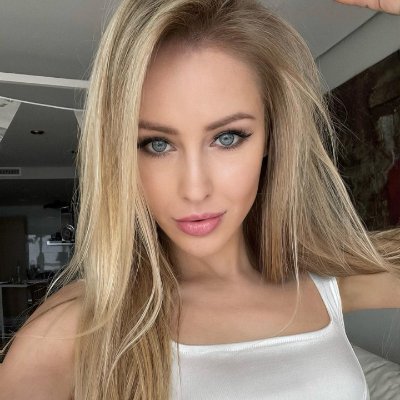 Kind and independent single woman!
Freelance investor who left Goldman Sachs!
Loves travelling and adventures. Small woman and big woman too!