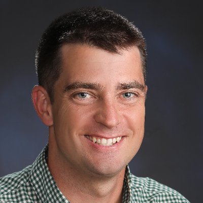 Deputy Editor of Notre Dame on SI, Indiana Hoosiers on SI. College football junkie. Father of 2 crazy children.
Stay low, keep those feet moving.