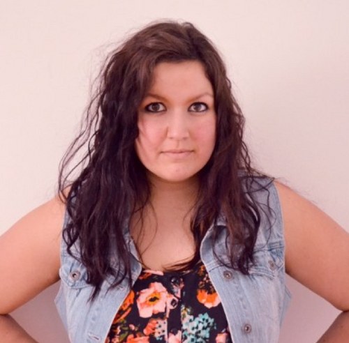 sarah_des's profile picture. graphiste & jeune femme sympathique aimant la vie, les voyages et la bonne bouffe :) Parle de tout et de rien.. aucune garantie sur la pertinence.