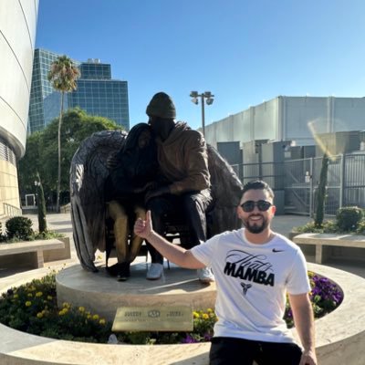 erikcisneros_29's profile picture.