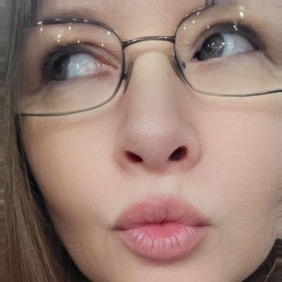 Alisha1970's profile picture. I believe in God and our country. Yes I support Trump, our military and our police officers! If u have an issue w/ that, we won't mesh...