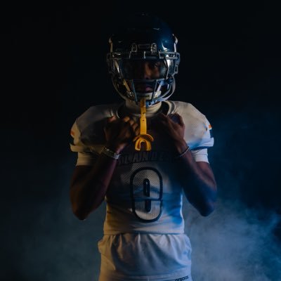 DB @JACfootball //6’0 180// Philippians 4:13// C/o 2025 🌟