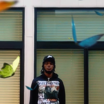 IG : Cousin_que | Co-host of @dlequintpodcast | Artist Management | Creative Director