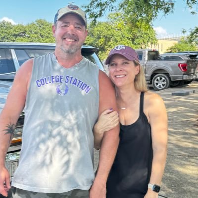mom - wife - teacher - american