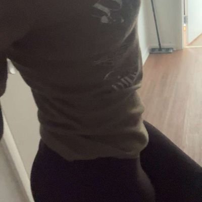 alloeb199's profile picture. 