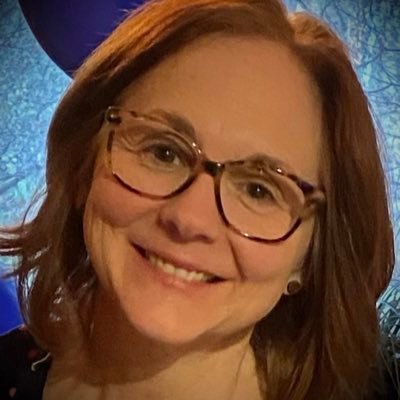 KellyNicolson1's profile picture. 