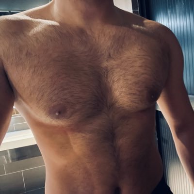 abinSH16's profile picture. 172·72·16｜188 多毛濃顏｜輕熟攻 Hairy & Strong Features｜Mature Top  定制/物料可談 Customs / Content Available  全網同名｜隨緣回 Same ID Across Platforms｜Replies Selectively