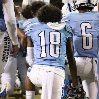 itsnotnando_'s profile picture. C/O 2026, Pueblo Highschool Wr/S 5’7 150lbs GPA 2.8 | 1x First Team All Region | Bench 165 Squat 315 PC 205 DL 325 :https://t.co/RODuAX5N0d