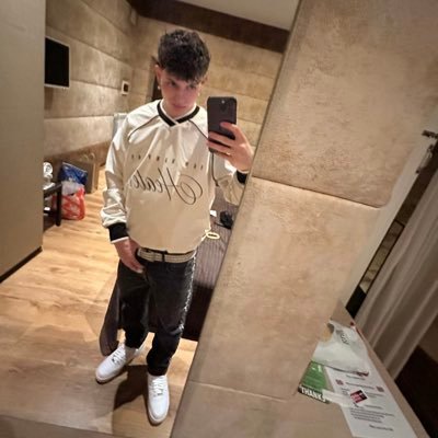 mannylasquadra's profile picture. 