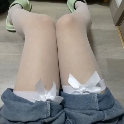 linlin131470255's profile picture. 