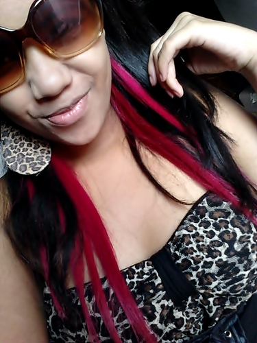 Prα vç o meu sillêncýo ;&& se lligα nesse αviso ::
de gentt fαllsα do meu llαdo,,eu ñn precýso! ♫♫ *(Ý)' 
Senhor,,Livrαý-me de ttodo o mαll,, Amén !! ;]] *