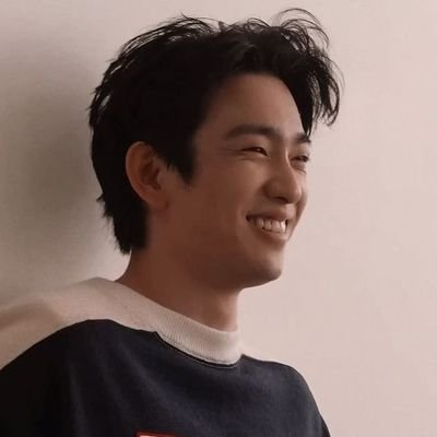 _jymyluv's profile picture. 22//multi//multi 🧡🤍💗