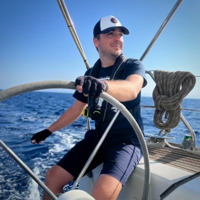 David_Kaya's profile picture. Senior Software Engineer at @Microsoft, member of @dotnetfdn. Coder, blogger, sailor and amateur photographer.