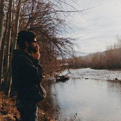 Mj_Sadeghnia's profile picture. «گُنگ» هستم؛
«گُنگِ خواب‌دیده».