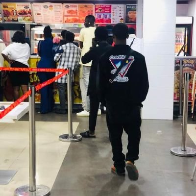 duicy01's profile picture. too young to be boring