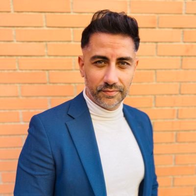 empresario, me encanta aprender, leer y el deporte ILUROCASA
