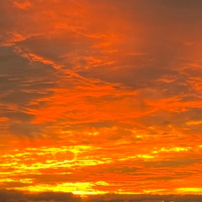 Pikamai31's profile picture. 25↑腐女。基本推しの話兼お取引垢。utprレン、twst🦁、A3🎮、あん⭐️千秋、凪砂、i79、2、5、HRHアキラ、ﾉｰｽ箱、刀剣泛塵、後家、ブレマイ🍬交換等で2〜3日返信がない場合再度お声掛け下さい。気づいてない可能性大です。同じ界隈ではないと思われる方からの突然のフォローは申し訳ないですが🧱します。