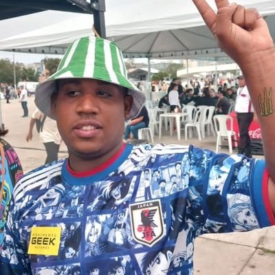 Comentários aleatórios sobre o que eu to vendo no momento !!!!