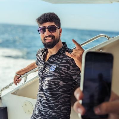 robillofromit's profile picture. Product | Business | Engineering | Entrepreneurship