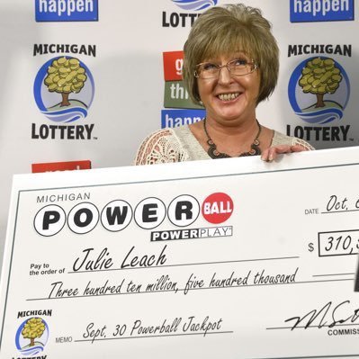 I’m Julie leach the $310,500,000 mega lottery winner 🥇!!! I’m giving sun of 50,000 out of my winnings for the needy both old and young ones 📦💌🎁💵☎️🌹