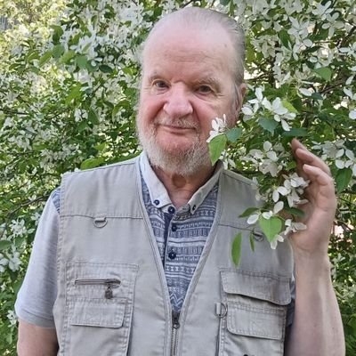 davieggz's profile picture. Interests
geo-politics, philosophy, most music .

 Religion is an excuse for all the problems in the world.

Every day I thank God for making me an ATHEIST