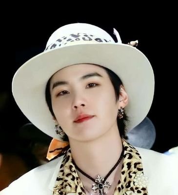 BTS Suga 민윤기 팬 여러분 감사합니다. 여러분은 내가 사는 이유입니다. 대화를 보내요..