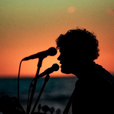 👨🏽💻 Dev
📈 Crypto enthusiast
🎨 NFT-Musician
🧩 Creative