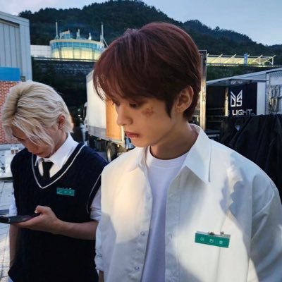 vladushkameow's profile picture. vlada/10.10/07 line/libra/istp