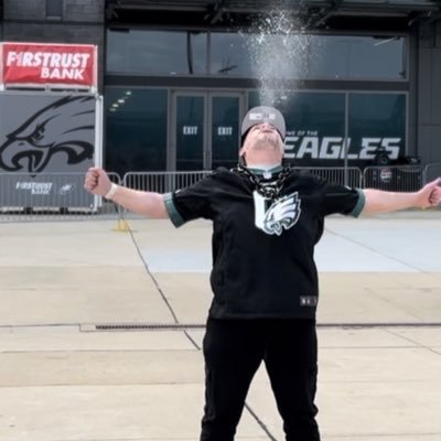 RealDanglorious's profile picture. Bleed Green