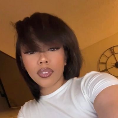 JasmineLeneigh's profile picture. 