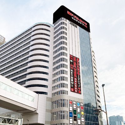 ヨドバシカメラ千葉店公式アカウントです❗️
昨年11月に移転しました✨
千葉そごう様と4階連絡通路で繋がっており
1680台の専用駐車場も完備🚗
家電、玩具、自転車、時計、医薬品など取扱い豊富🎵
おすすめ商品やイベント情報などを毎日配信しています✨
🕙10:00~22:00 ☎043-302-1010