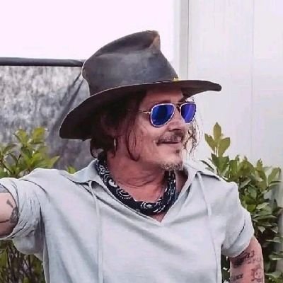 JDepp85487's profile picture. Occasional Thespian
