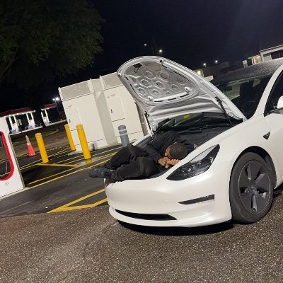 swervo2110's profile picture. 