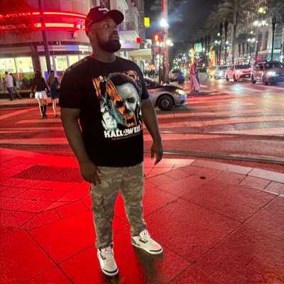 Burroughs_100's profile picture. 🌟🏀 Mentoring Young People About Christ 🙏🏾 And Basketball 🏀🌟 🙌🏾 In God We Ball 🙌🏾