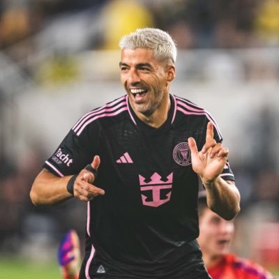 Luis Suárez Profile