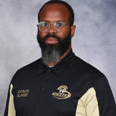 coach @watbury_fb | Tilden HS alum | Benedict college alum Family first.