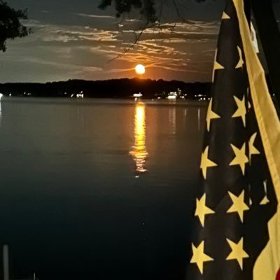 Firehose205's profile picture. Retired