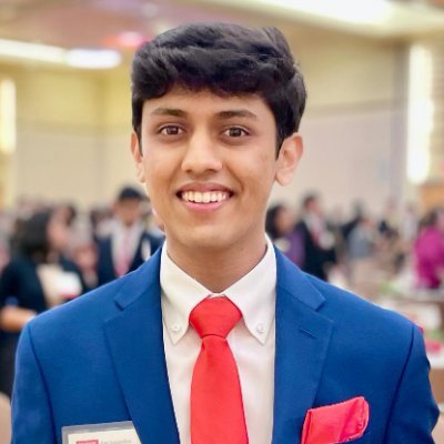 aadee_c's profile picture. 