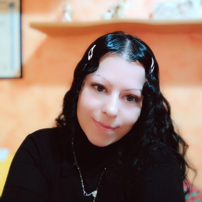 DonnaMedicina's profile picture. Being a doctor for me is a privilege A gift Supporter of homeopathy 😊