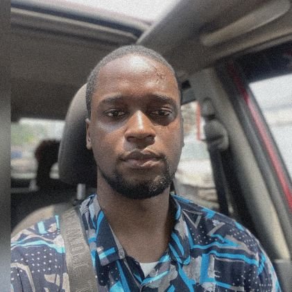 Dollyking243's profile picture. Je suis un jeune entrepreneur congolais 🇨🇩 passionner du numérique plusieurs