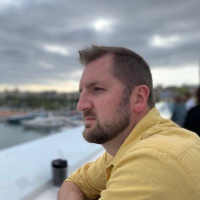 thesugglifeOR's profile picture. Looking for good in everything…..trying not to get too outraged about anything.