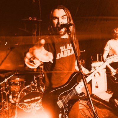 wattzee666's profile picture. Songwriter | @strayers666