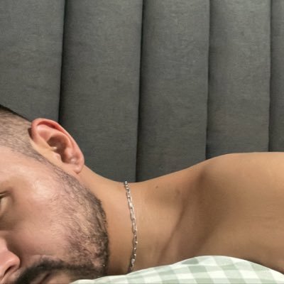 moresinglegdl's profile picture. SINGLE BI SW