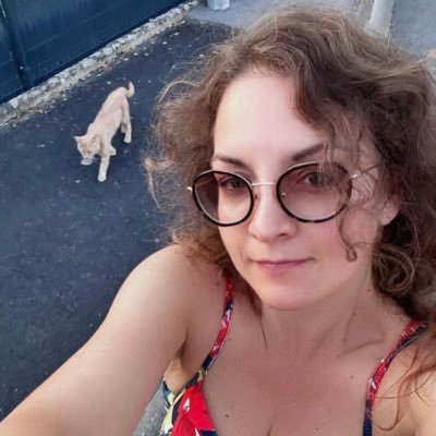 krisblue50's profile picture. Exploring the of this Beautiful World.  🇺🇸A model.💄