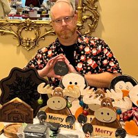 LuckyBugArt (@doublehuskydad) 's Twitter Profile