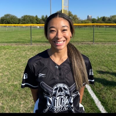 AuroraHighschool2026/3.8GPA
OhioOutlawsVogan16U#11/1stbase/OF
@YSUSoftball commit 🐧 ❤️ 🖤