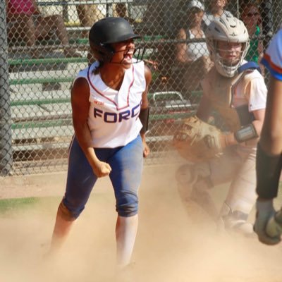 ✝️-Russellville High School 📣🥎🏀(Alabama)-4.5/4.0 GPA-2027-Outfielder-Hit,Bunt,Slap-Southern Force 09 National (Hewitt)-ticeleegholston@gmail.com