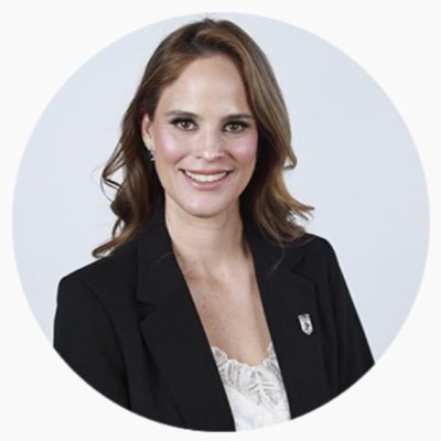 poechitaRo's profile picture. 