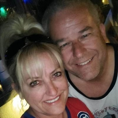 DIEHARD CHICAGO CUBS🧸💙❤️⚾BEARS🐻🧡💙🏈 HAWKS🦅🏒 🏀NOTRE DAME💚☘Golf⛳️Happily married to a Sox Fan🖤🤍⚾️Weather🌪🏜🏞SpaceX🚀🌠✨️USA🇺🇸 All Music🎶🤠🎸